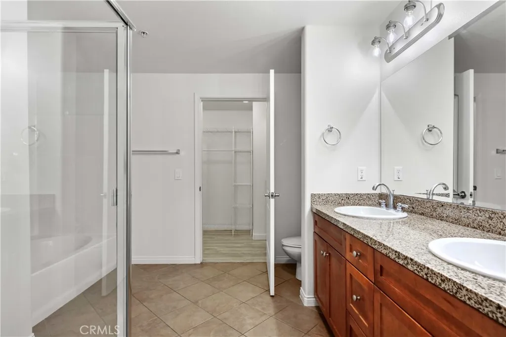 360 W Avenue 26 126, Los Angeles, California 90031 home-pic-16